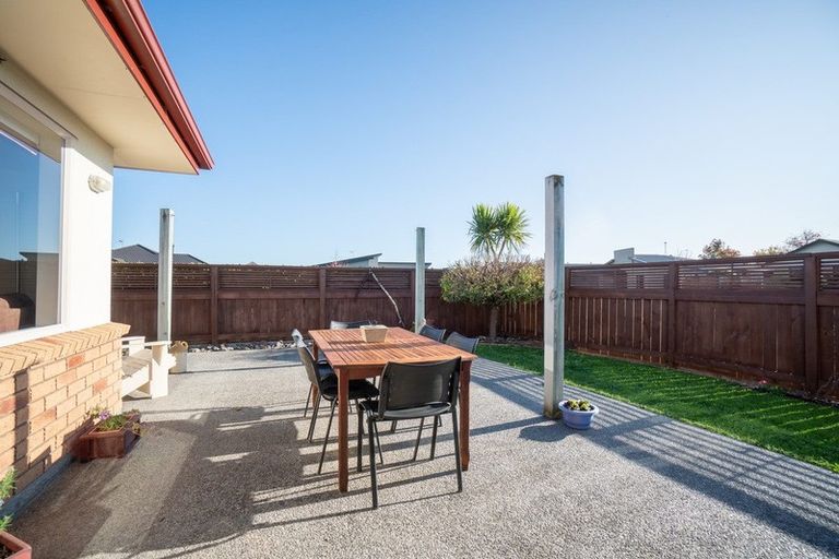 Photo of property in 19 Branigan Parade, Kelvin Grove, Palmerston North, 4414