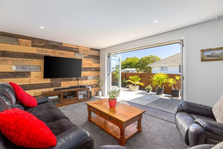 Photo of property in 89 Mooray Avenue, Bishopdale, Christchurch, 8053