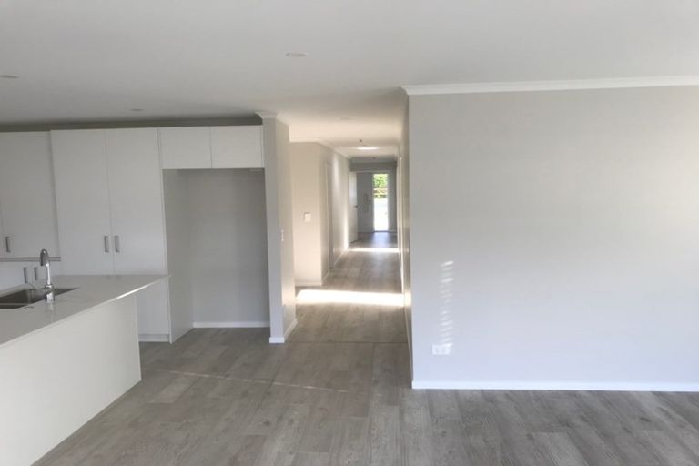 Photo of property in 120 Matua Road, Huapai, Kumeu, 0810