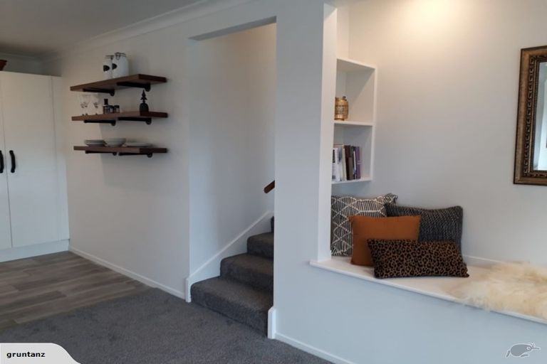 Photo of property in 39a Hetley Crescent, Taradale, Napier, 4112