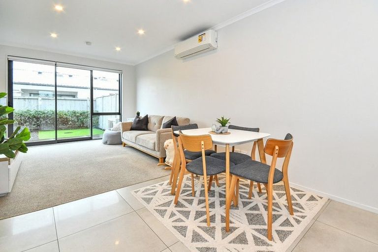 Photo of property in 39 Periko Way, Takanini, 2112