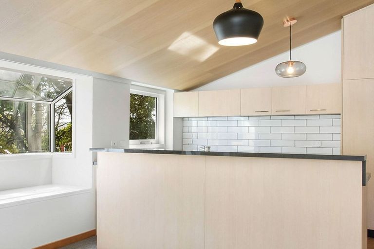 Photo of property in 2/63 Papanui Road, Merivale, Christchurch, 8014