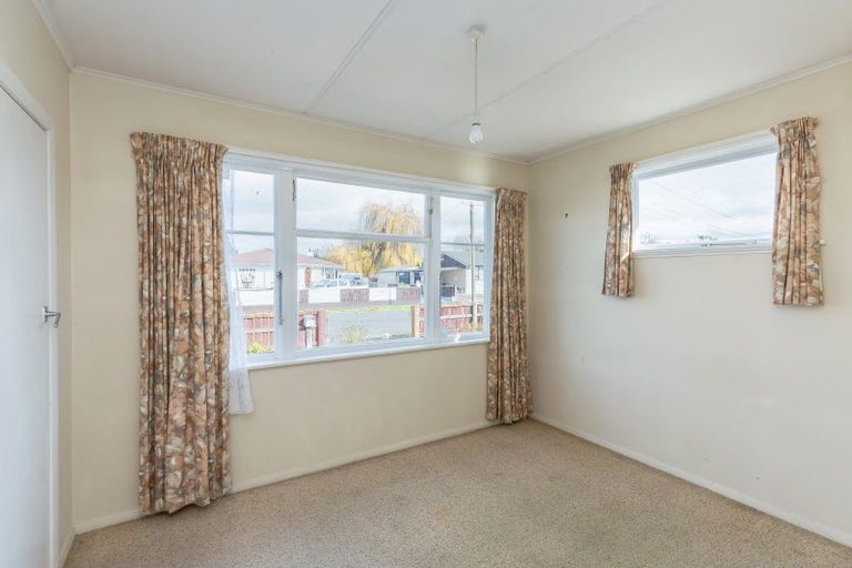 Photo of property in 9 Jones Place, Masterton, 5810