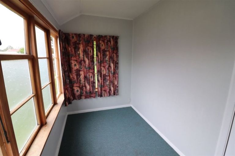 Photo of property in 10 Victor Street, Dannevirke, 4930