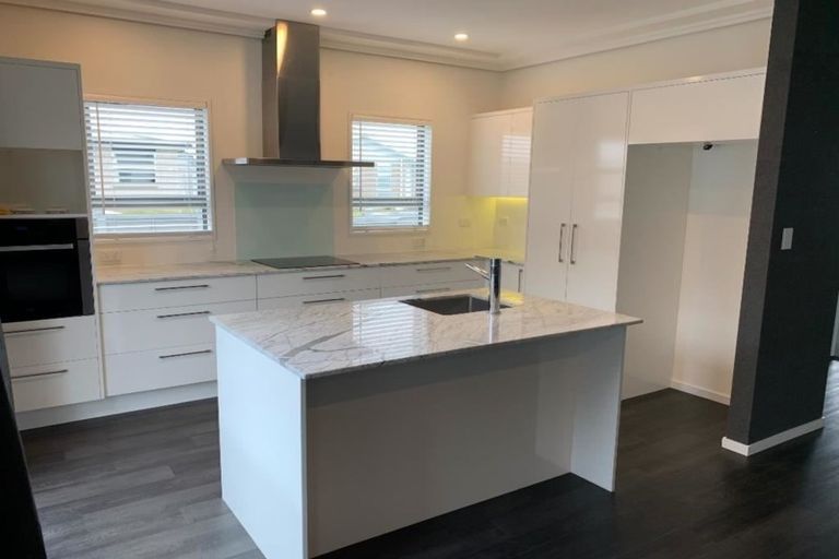 Photo of property in 10 Aroha Street, Pegasus, 7612