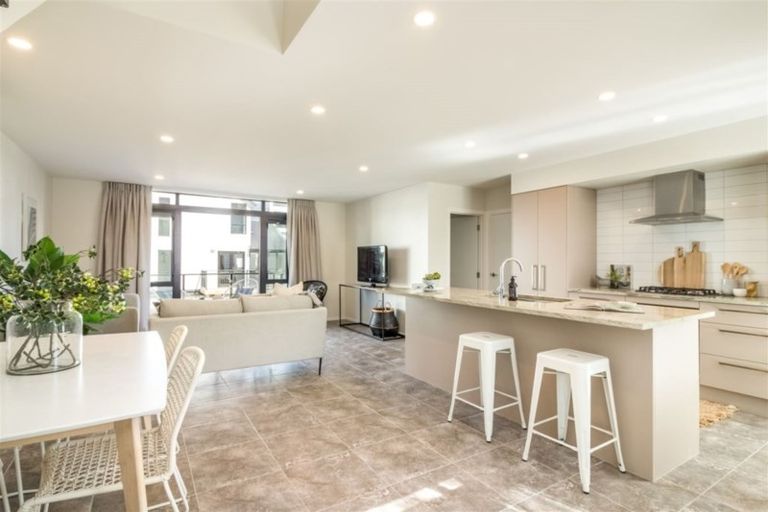 Photo of property in 1/140 Office Road, Merivale, Christchurch, 8014