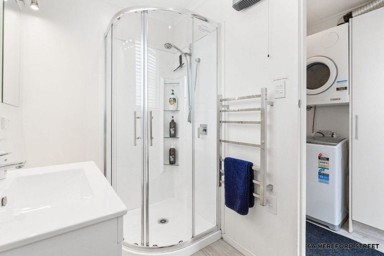 Photo of property in 6a Hereford Street, Roslyn, Dunedin, 9010