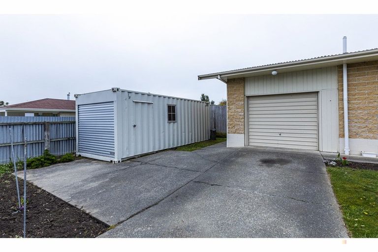 Photo of property in 5 Goldsmith Street, Waimate, 7924