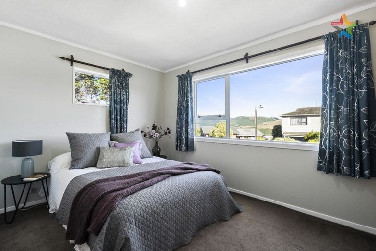 Photo of property in 15 Outram Grove, Kelson, Lower Hutt, 5010