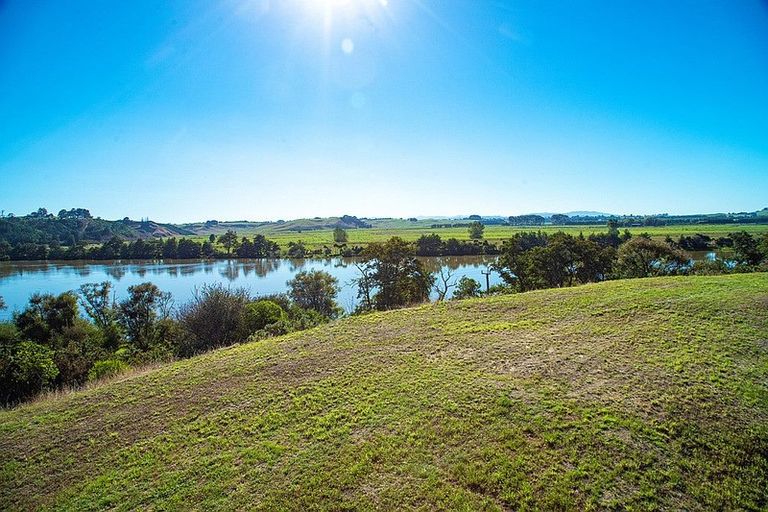 Photo of property in 587 Churchill Road, Pukekawa, 2696