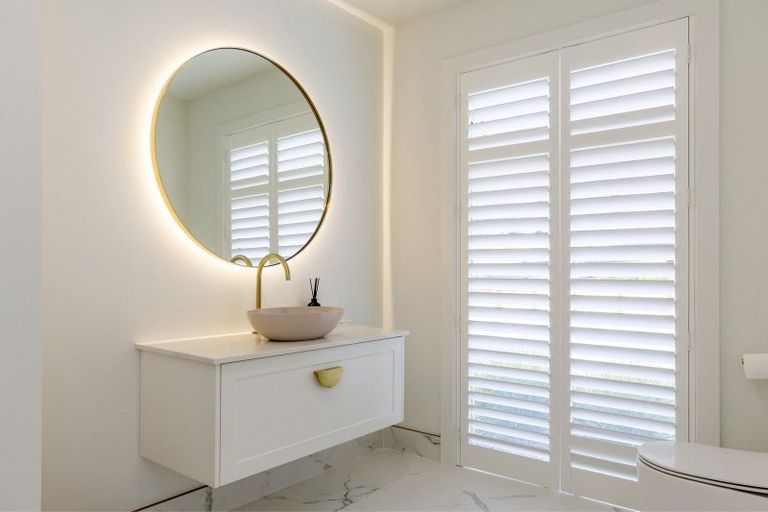 Photo of property in 13 Lochinvar Lane, Acacia Bay, Taupo, 3385