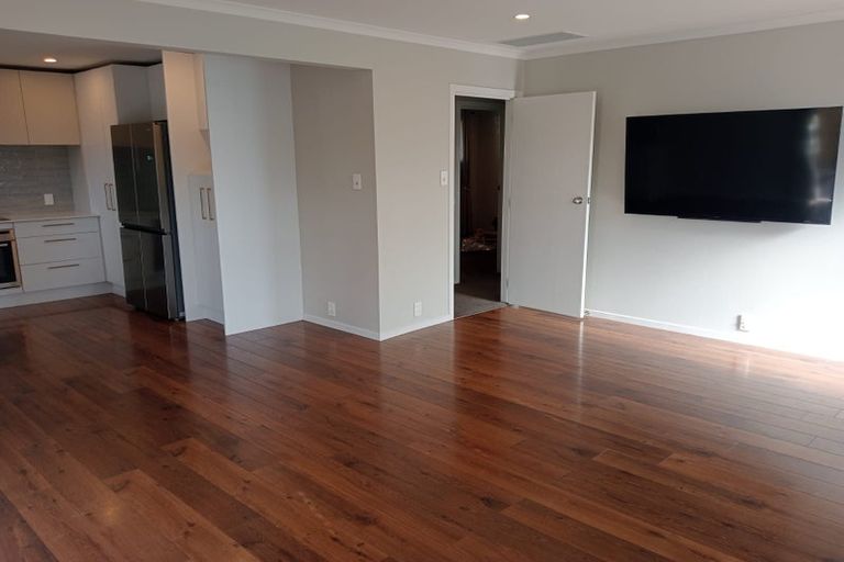 Photo of property in 2/6 Timbertop Lane, Saint Martins, Christchurch, 8022