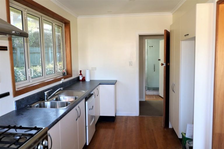 Photo of property in 10 Khouri Avenue, Karori, Wellington, 6012