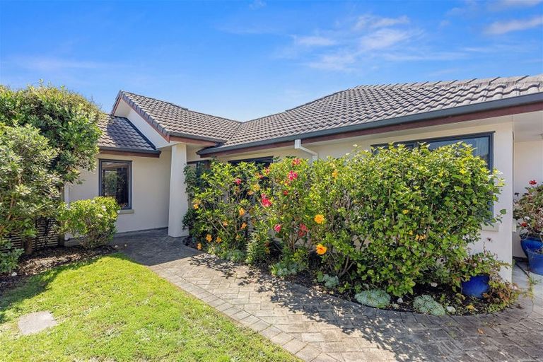 Photo of property in 25 Nautilus Drive, Papamoa Beach, Papamoa, 3118