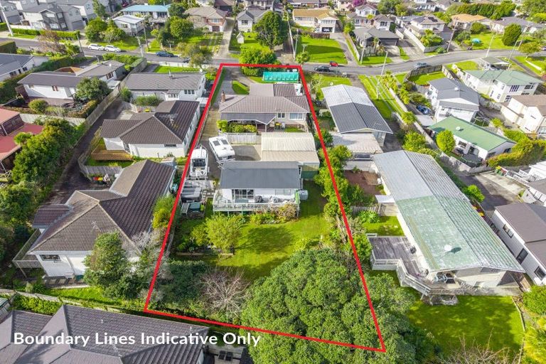 Photo of property in 13 O'halloran Road, Howick, Auckland, 2014