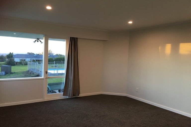 Photo of property in 225 Durham Drive, Havelock North, 4130