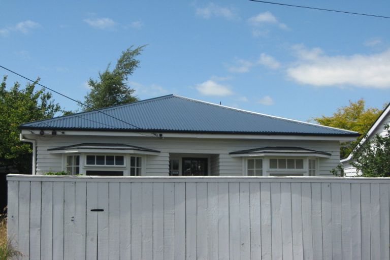 Photo of property in 27 Cheviot Street, Spreydon, Christchurch, 8024