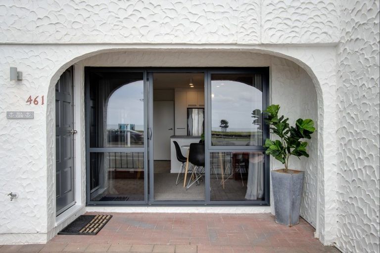 Photo of property in 461 Marine Parade, Napier South, Napier, 4110