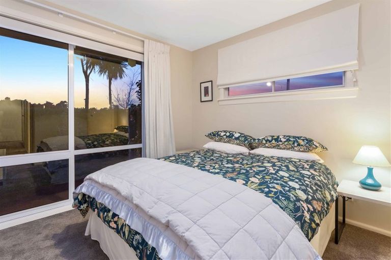 Photo of property in 48 Woodbury Street, Russley, Christchurch, 8042