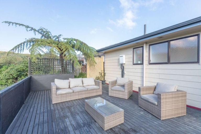 Photo of property in 31 Nassau Avenue, Grenada North, Wellington, 5028