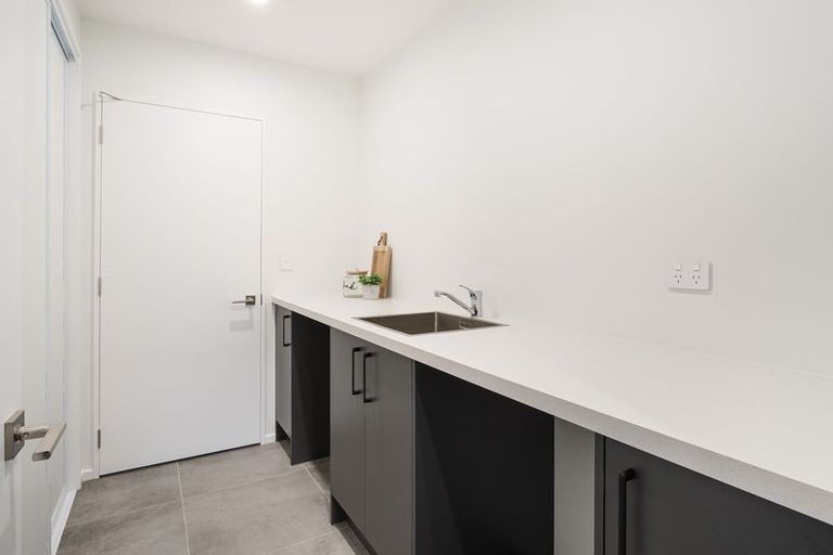 Photo of property in 9 Timara Crescent, Marshland, Christchurch, 8083