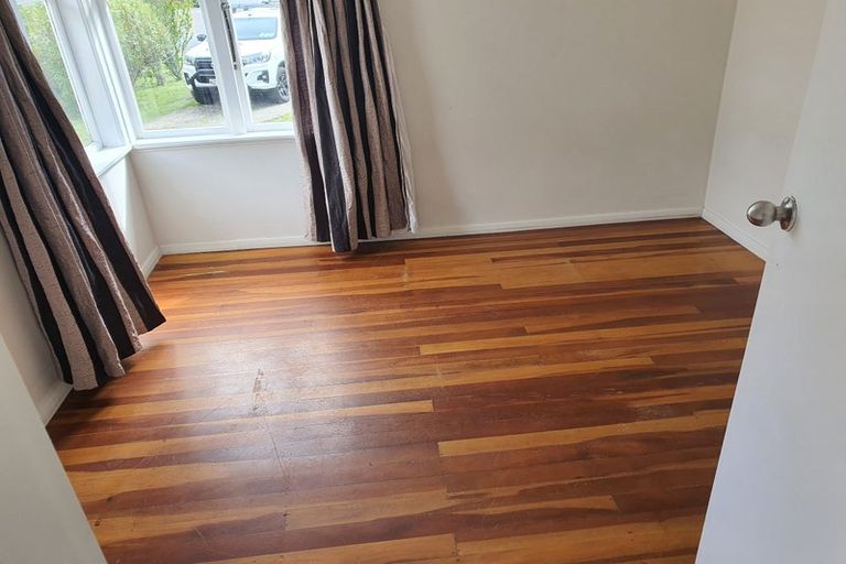 Photo of property in 109 Main Road, Wainuiomata, Lower Hutt, 5014