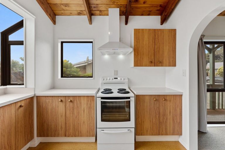 Photo of property in 31 Scott Avenue, Otaki Beach, Otaki, 5512