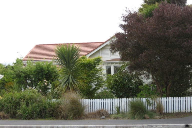 Photo of property in 12 Seddon Street, Rangiora, 7400