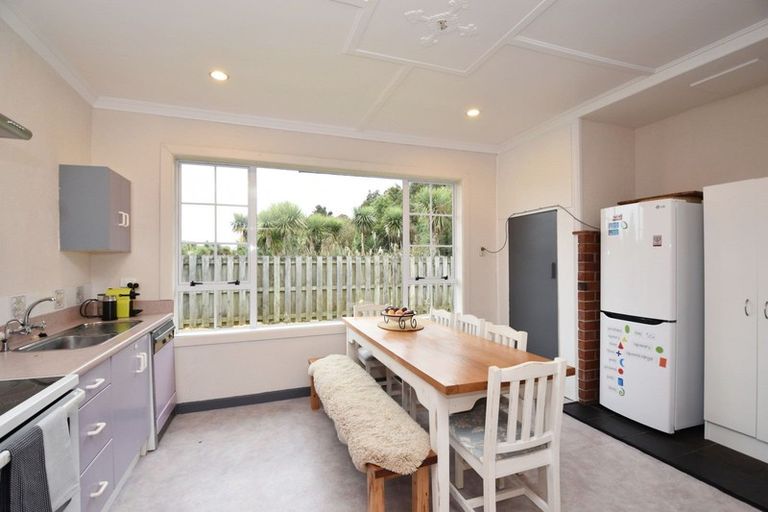 Photo of property in 76 Dunns Road, Otatara, Invercargill, 9879