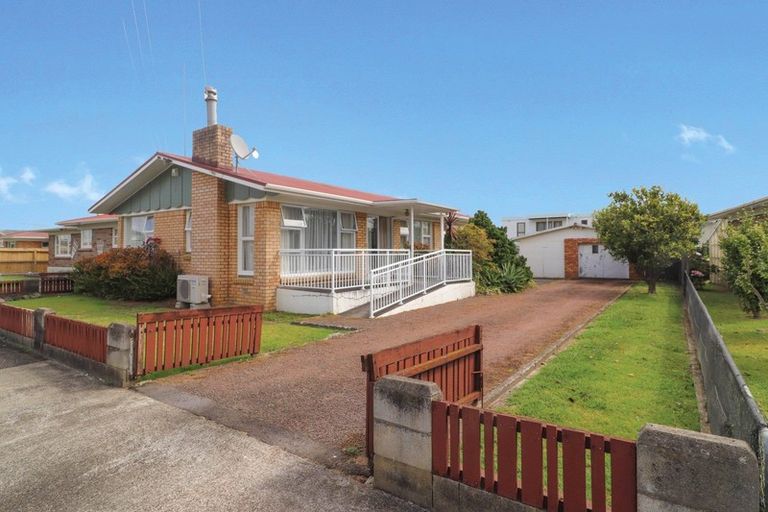 Photo of property in 207 Moanataiari Street, Thames, 3500