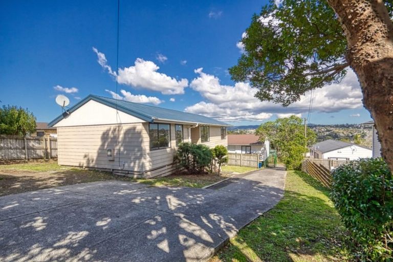 Photo of property in 1/185a Royal Road, Massey, Auckland, 0614