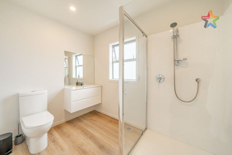 Photo of property in 9 Mcgrath Way, Taita, Lower Hutt, 5011