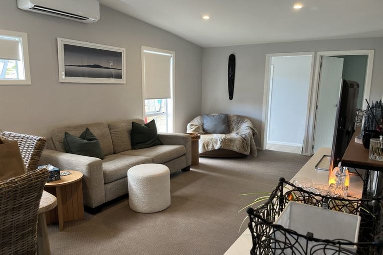 Photo of property in 13 Rata Road, Stanmore Bay, Whangaparaoa, 0932