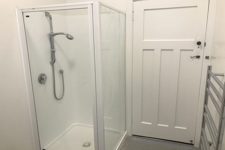 Photo of property in 107 Salamanca Road, Wellington Central, Wellington, 6011