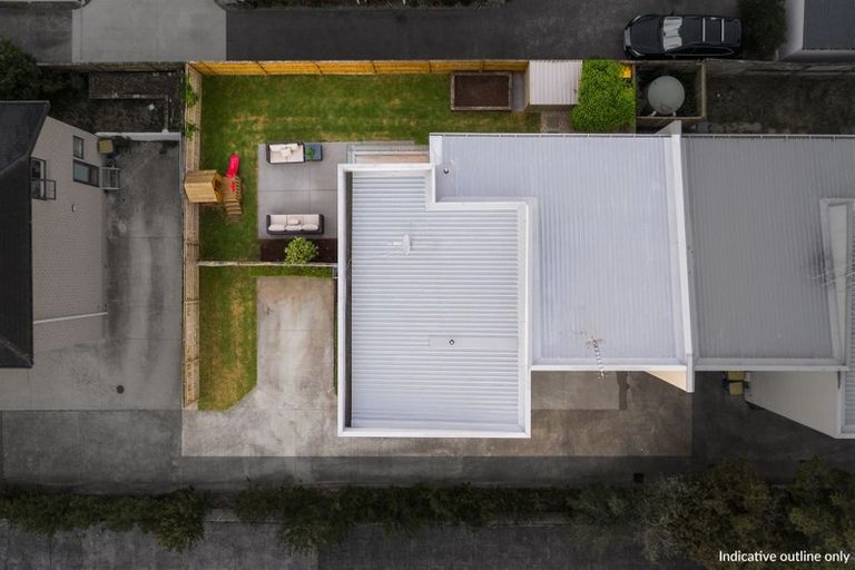 Photo of property in 1/6b Wolsley Avenue, Milford, Auckland, 0620