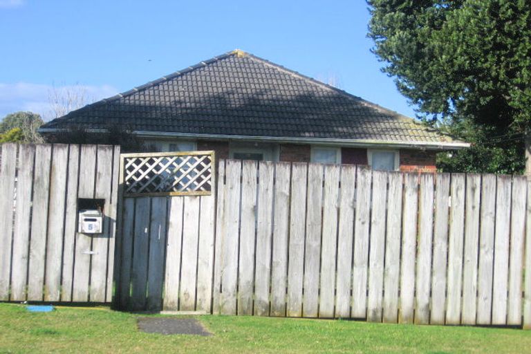 Photo of property in 5 Shepherds Road, Papakura, 2110