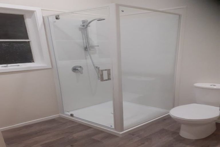 Photo of property in 7 Sinclair Grove, Naenae, Lower Hutt, 5011