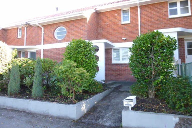 Photo of property in 77 Kahu Road, Fendalton, Christchurch, 8041