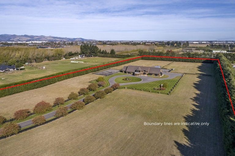 Photo of property in 635 Yaldhurst Road, Yaldhurst, Christchurch, 7676