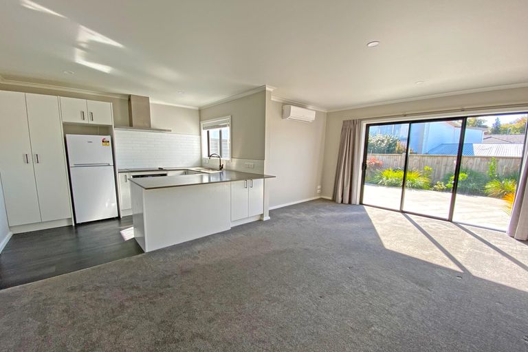 Photo of property in 6/25 Abbotsford Street, Whitiora, Hamilton, 3200