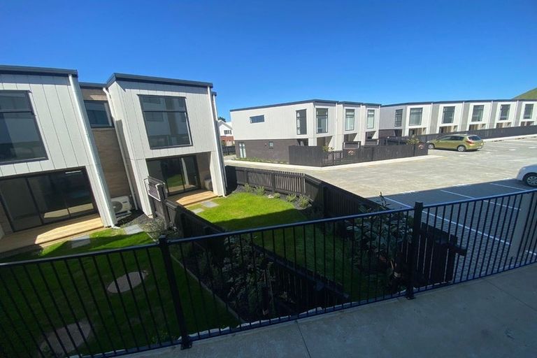 Photo of property in 11 Tima Lane, Mangere Bridge, Auckland, 2022