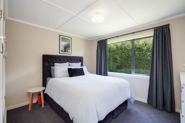 Photo of property in 18 Irvine Street, Wallacetown, 9816