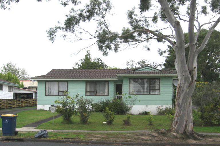 Photo of property in 14 Urlich Drive, Ranui, Auckland, 0612