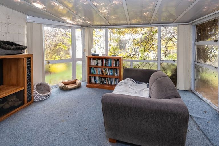 Photo of property in 4 La Perouse Street, Botany Downs, Auckland, 2010