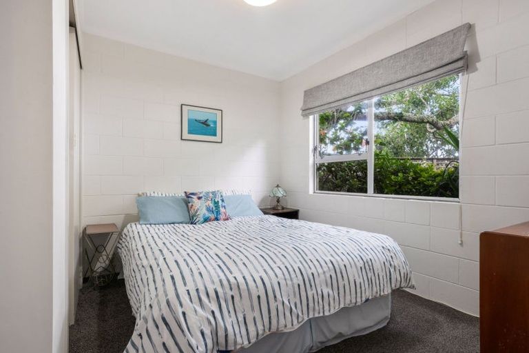 Photo of property in 100 Charleston Avenue, Whangamata, 3620