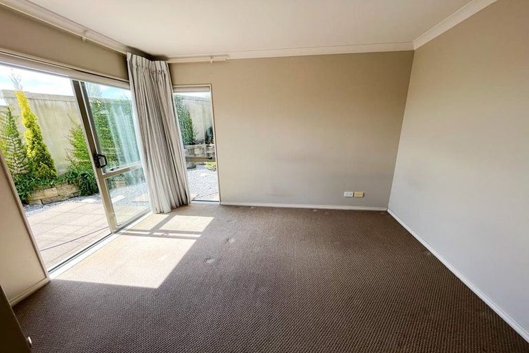 Photo of property in 60 Grammar School Road, Pakuranga, Auckland, 2010