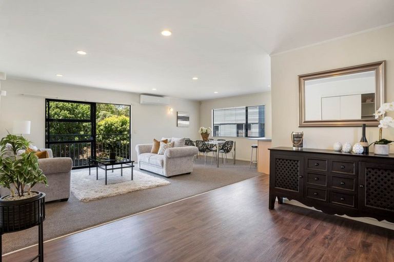 Photo of property in 17a Saltaire Street, Avondale, Auckland, 1026