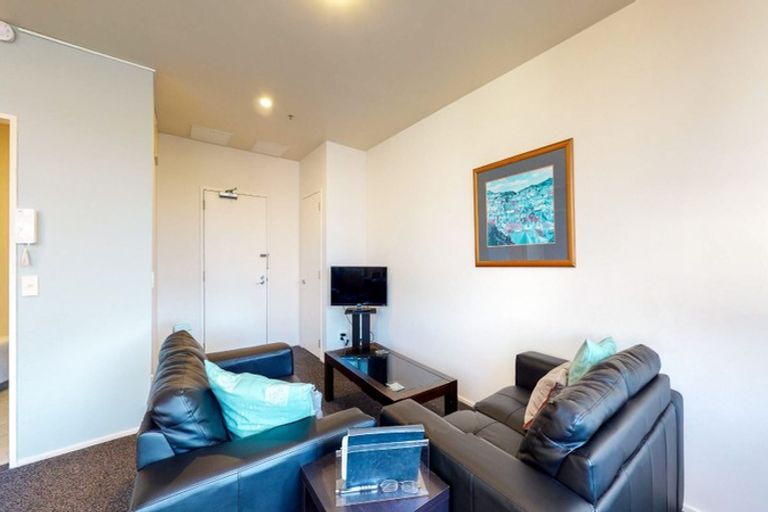 Photo of property in Hume House, 28/152 The Terrace, Wellington Central, Wellington, 6011
