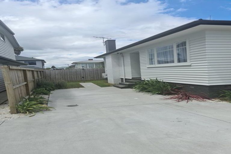 Photo of property in 27a Puriri Road, Manurewa, Auckland, 2102
