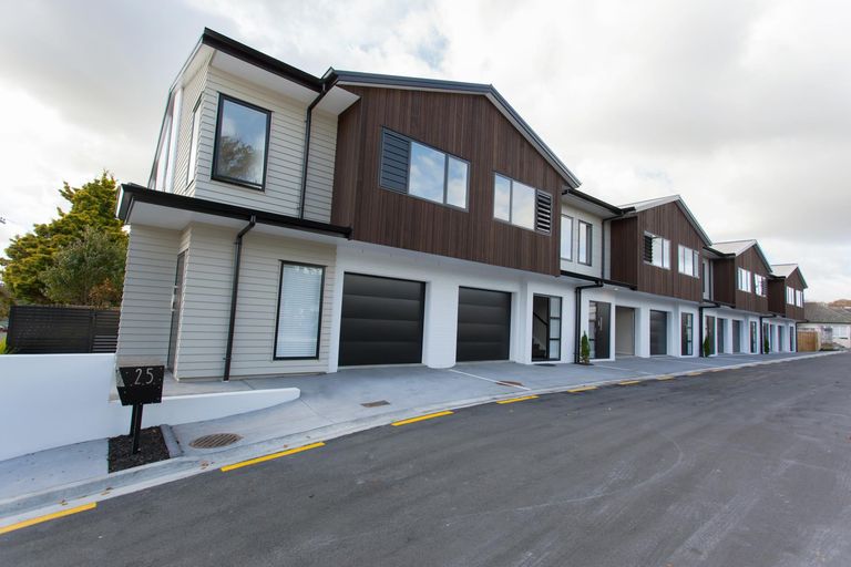 Photo of property in 6/25 Abbotsford Street, Whitiora, Hamilton, 3200